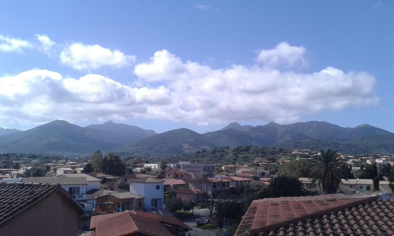 B&B Florian San Teodoro  Luaran gambar